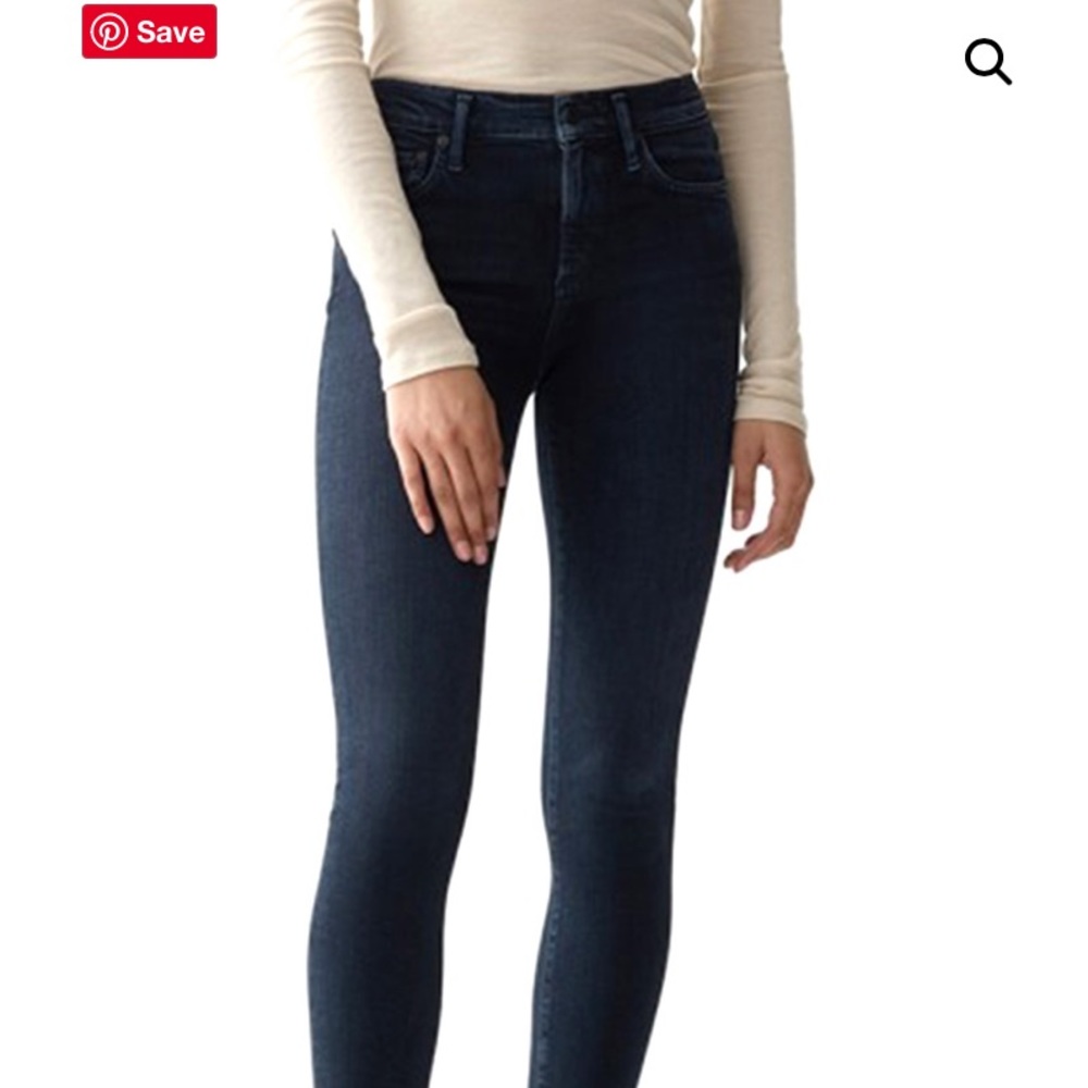 Agolde premium denim. Sophie high rise.